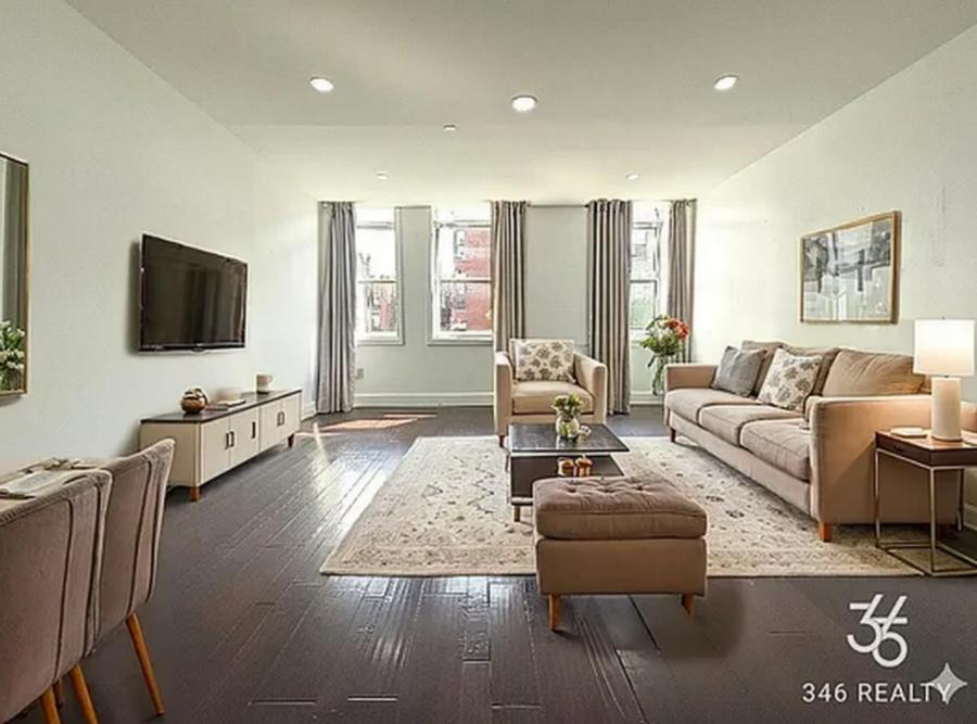 West 122nd Street in New York, NY - Building Photo