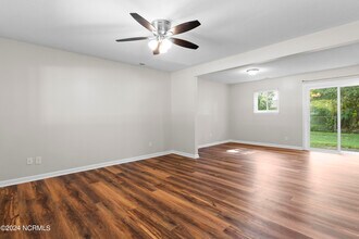 102 Ivey Ct in Jacksonville, NC - Building Photo - Building Photo