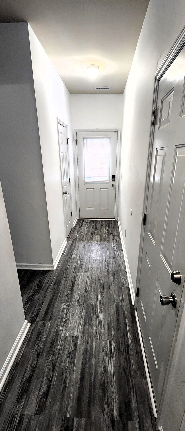 145 Waterstone Ln in Jacksonville, NC - Building Photo - Building Photo
