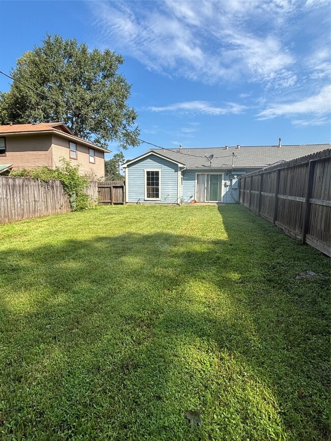 property at 1606 Hazelwood St