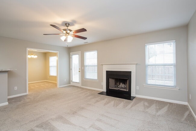 1613 Brown Owl Dr in Raleigh, NC - Building Photo - Building Photo