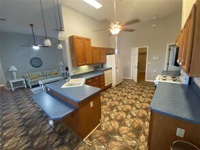 5141 Aurora Dr in Leesburg, FL - Building Photo - Building Photo