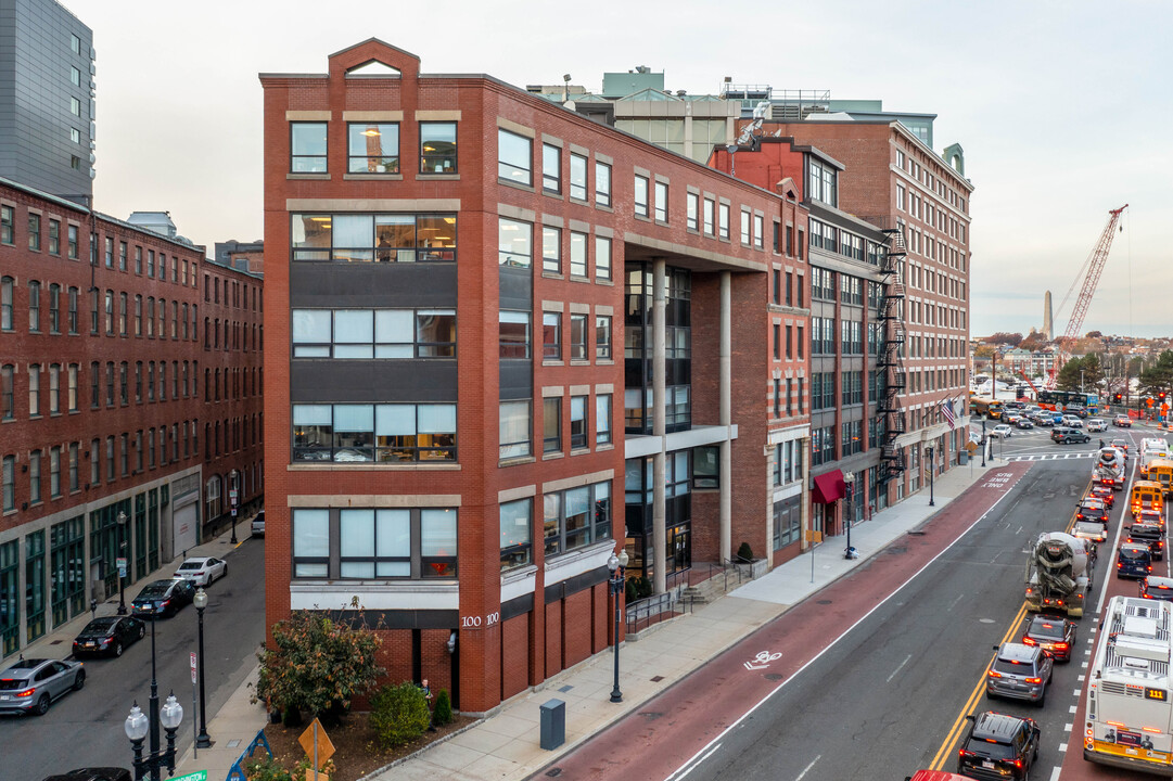 126 N Washington St in Boston, MA - Foto de edificio