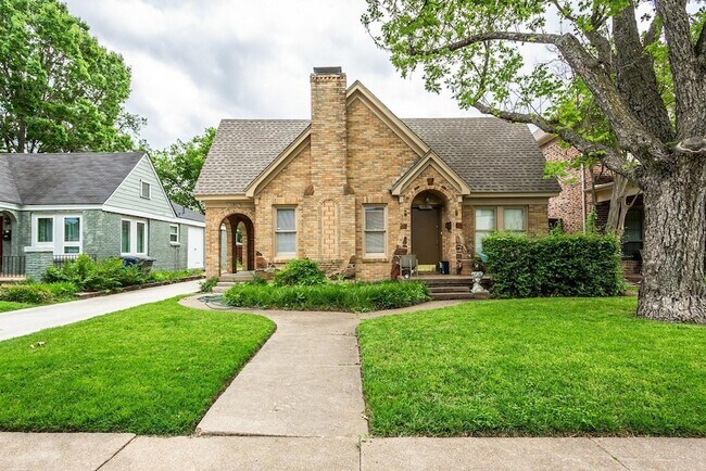 property at 5838 Vickery Blvd