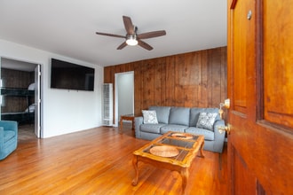 317 San Alberto Way in San Diego, CA - Foto de edificio - Building Photo