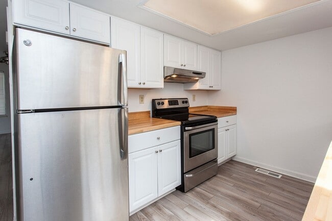 315 Crampton St in Reno, NV - Building Photo - Building Photo