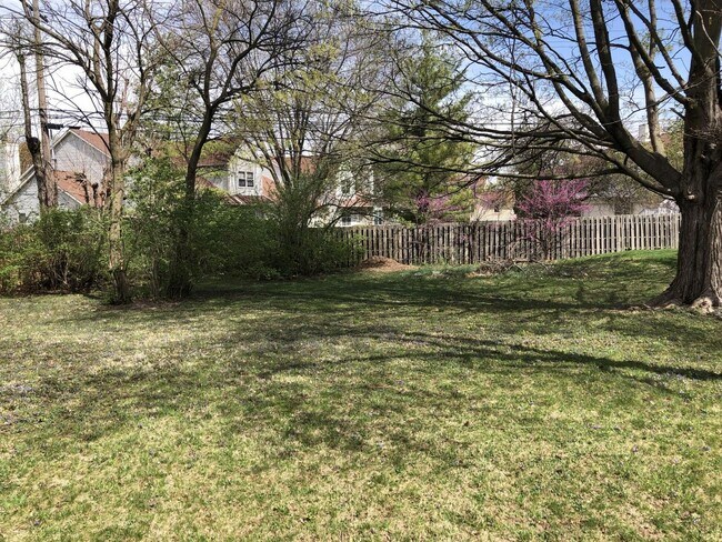 property at 1150 Windsor Dr