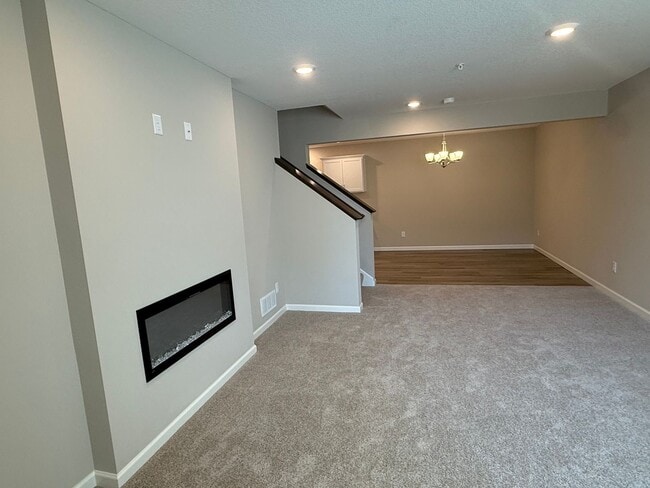 12662 Pond View Rd in Zimmerman, MN - Building Photo - Building Photo