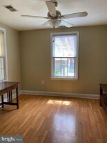 2315 40th St NW in Washington, DC - Building Photo