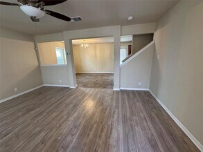 307 Wildcat Dr in Bastrop, TX - Building Photo - Building Photo