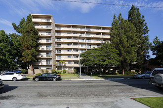 Park Paseo in Glendale, CA - Foto de edificio - Building Photo