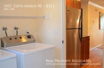 1007 156th Ave NE in Bellevue, WA - Building Photo - Building Photo