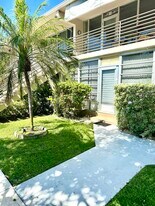 901 N Birch Rd in Fort Lauderdale, FL - Building Photo
