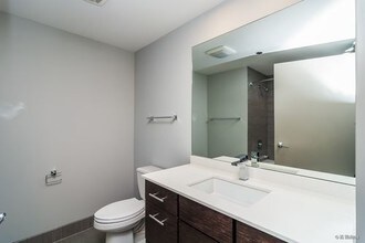 445 E Illinois St-Unit -4101 in Chicago, IL - Building Photo - Building Photo