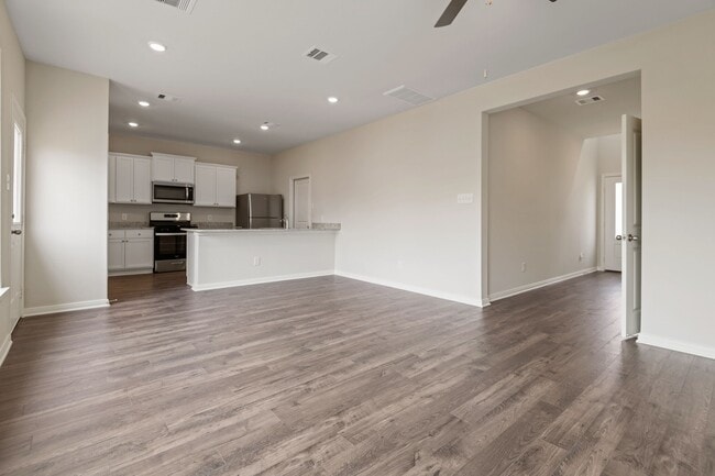 21691 Lotus Elm St in Magnolia, TX - Building Photo - Building Photo