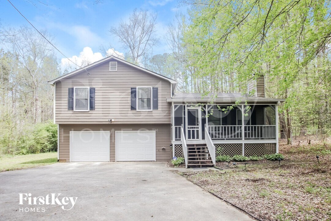 56 Hatties Fancy in Dallas, GA - Building Photo