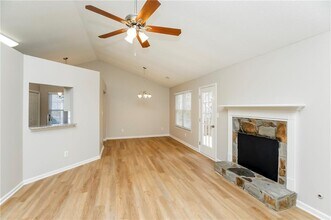 122 Collins Dr in Douglasville, GA - Building Photo - Building Photo