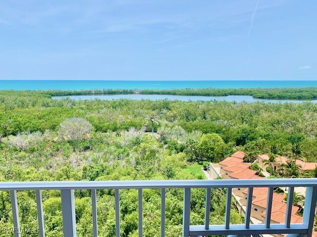6597 Nicholas Blvd in Naples, FL - Building Photo - Building Photo