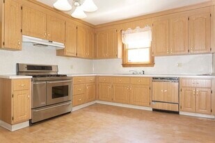 21 Shepard St, Unit 1 in Boston, MA - Building Photo
