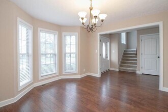 1353 Chinook Cir in Clarksville, TN - Building Photo - Building Photo