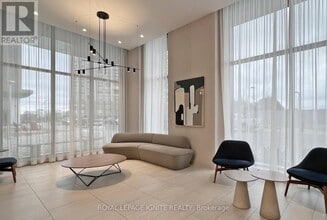 30 Samuel Wood Wy in Toronto, ON - Building Photo - Building Photo