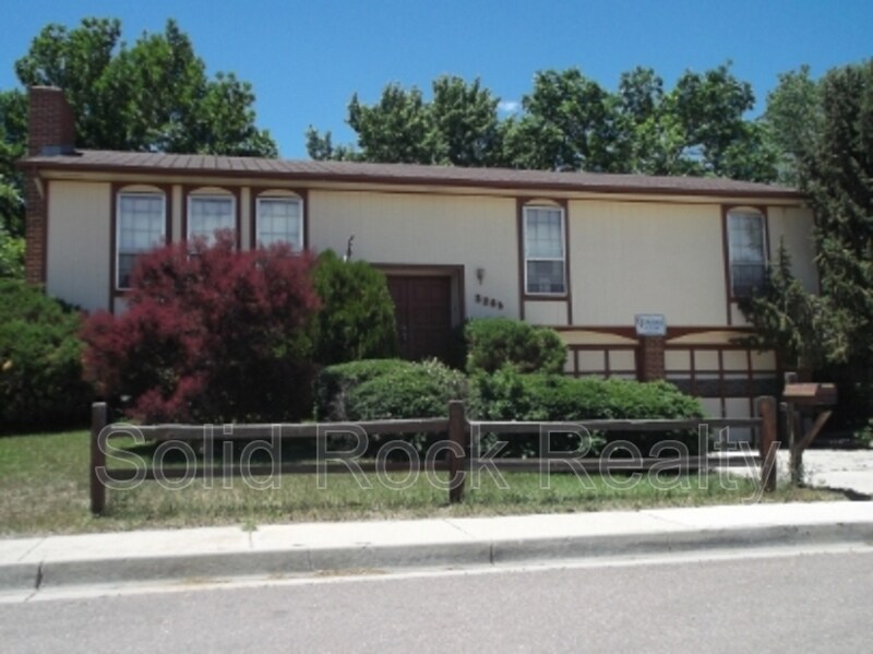 2265 Montebello Dr W in Colorado Springs, CO - Building Photo