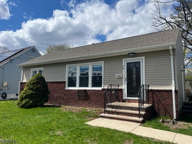 76 Liberty St in Clifton, NJ - Building Photo - Building Photo