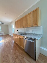 25 Milford Pl in Rockville Centre, NY - Building Photo - Building Photo