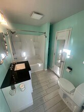 229 E Vine St in Lebanon, OR - Building Photo - Building Photo