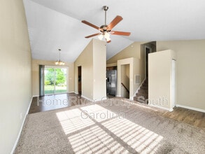 129 Cherry Laurel Dr in Lexington, SC - Building Photo - Building Photo
