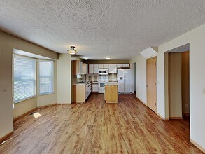 45 Purple Finch Loop in Pataskala, OH - Foto de edificio - Building Photo