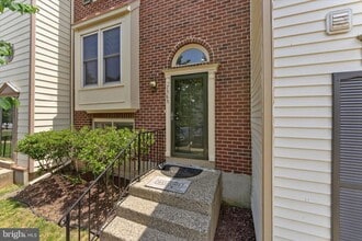 7385 Emerald Dr in Manassas, VA - Building Photo - Building Photo