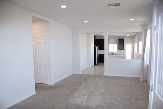5855 Alcott Grove Ct in Las Vegas, NV - Building Photo - Building Photo
