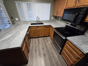 3420 W Campo Bello Dr in Phoenix, AZ - Building Photo - Building Photo