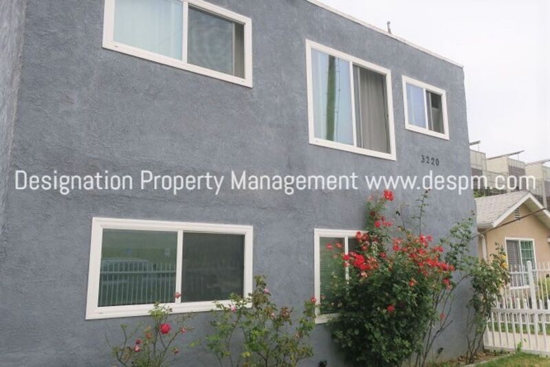 3220 Casitas Ave in Los Angeles, CA - Building Photo