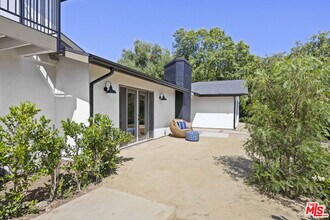 1131 Rancho Dr in Ojai, CA - Building Photo - Building Photo