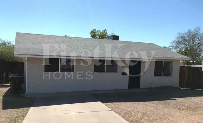 property at 711 E 10th Ave
