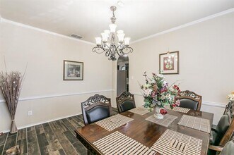 210 Warbler Dr in Desoto, TX - Building Photo - Building Photo