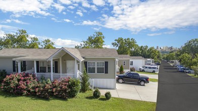 Holiday Village Tennessee in Nashville, TN - Building Photo - Primary Photo