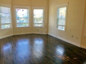 6 Giles Park-Unit -3A in Somerville, MA - Building Photo - Building Photo