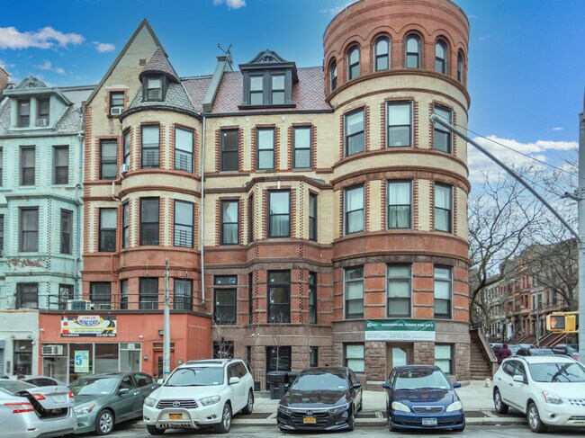 719 Saint Nicholas Ave in New York, NY - Building Photo - Building Photo