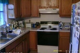 733 Sesame Ct in Cape Coral, FL - Building Photo - Building Photo