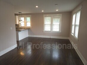 1310 Porter Rd in Nashville, TN - Foto de edificio - Building Photo