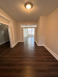 411 N Edgewood St photo'