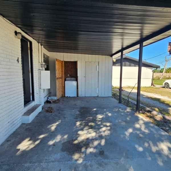 4 Sandy Ln in Auburndale, FL - Building Photo - Building Photo