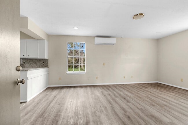 property at 1478 Apache Dr