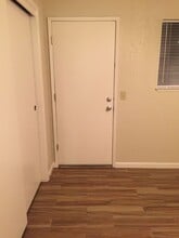 407-409 E Alexander Ave in Merced, CA - Building Photo - Building Photo