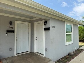 1501 College St in Grand Prairie, TX - Building Photo - Building Photo