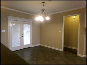 2025 Glenn Arbor Ct, Unit 20-207 in Sherwood, AR - Foto de edificio - Building Photo