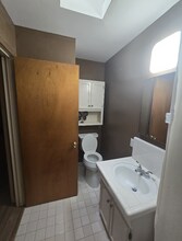 2363 W Swain Rd in Stockton, CA - Building Photo - Building Photo